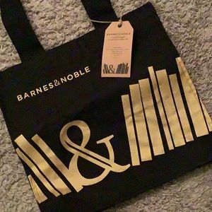 NWT Barnes & Noble Tote, book lovers and others!